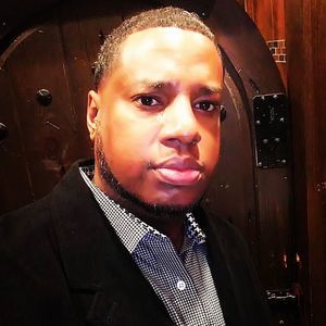 Meet your Posher, Shay